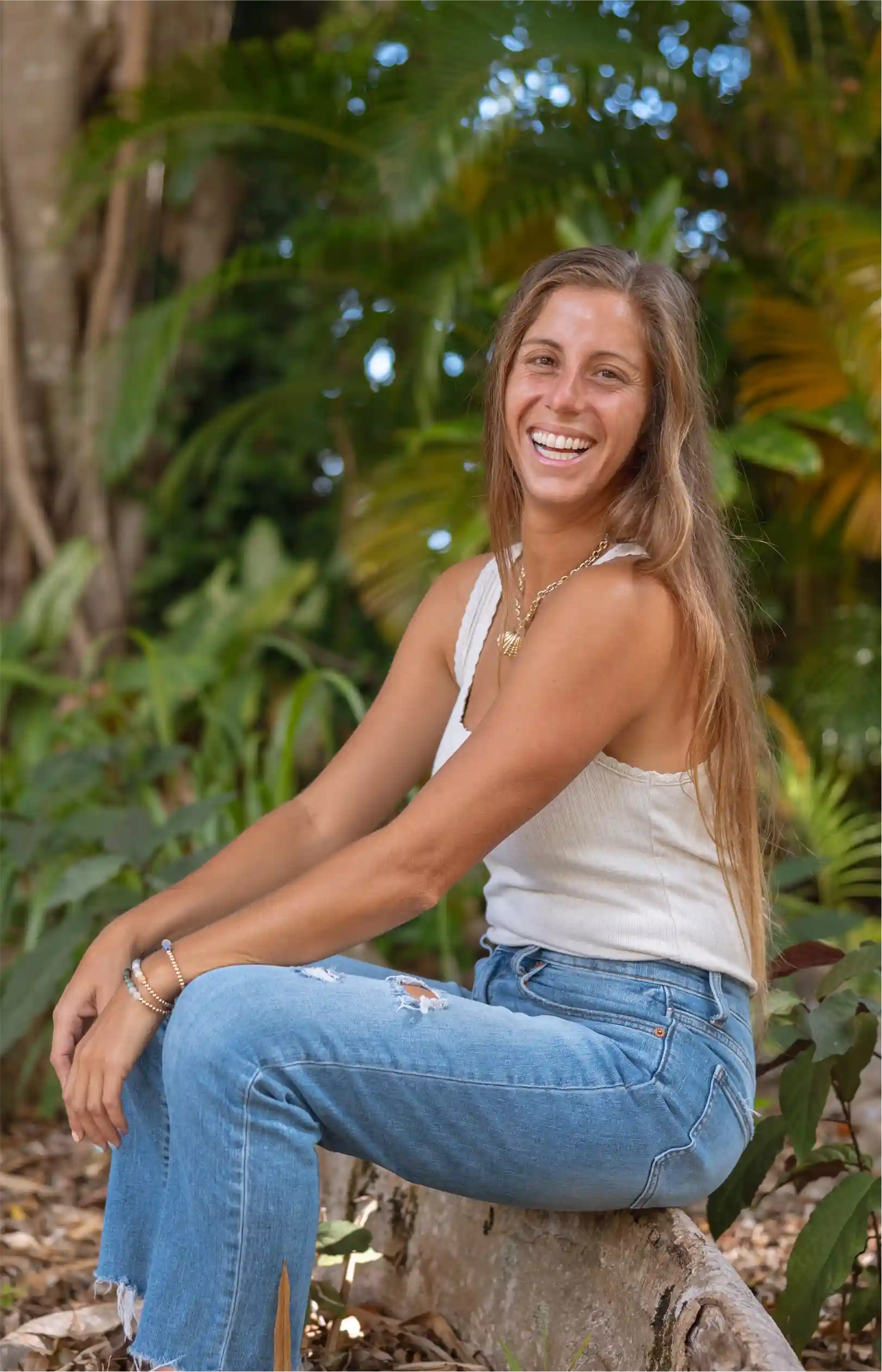 Dr. Julia Colangelo